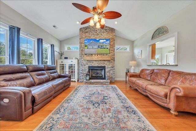 131 Grand Harbour CT, Hardy, VA 24101