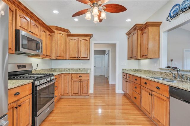 131 Grand Harbour CT, Hardy, VA 24101