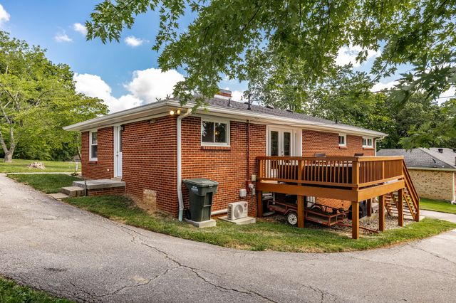 503 N Pawnee Dr, Springfield, TN 37172