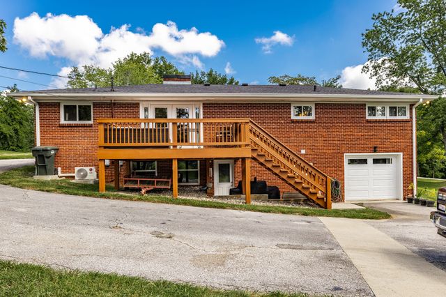 503 N Pawnee Dr, Springfield, TN 37172