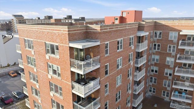 560 W Broadway 6B, Long Beach, NY 11561