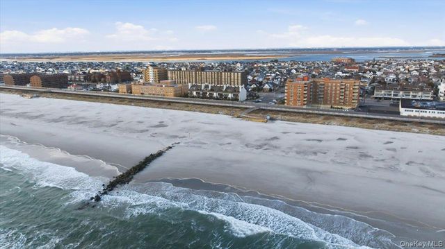 560 W Broadway 6B, Long Beach, NY 11561