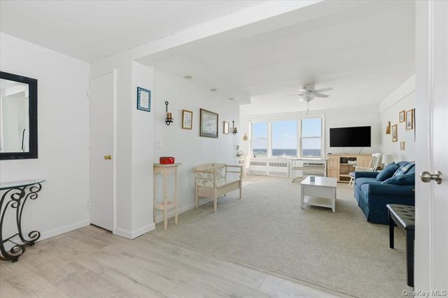 560 W Broadway 6B, Long Beach, NY 11561