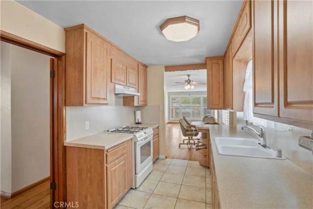 1220 W Young, Wilmington, CA 90744
