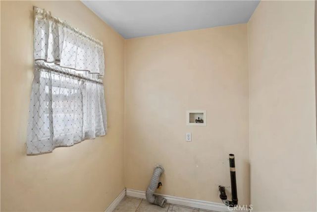 1220 W Young, Wilmington, CA 90744