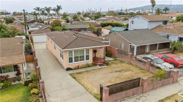1220 W Young, Wilmington, CA 90744