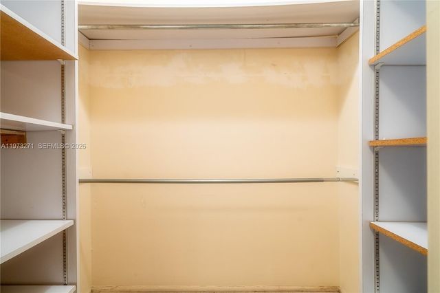 1445 Atlantic Shores Blvd 210, Hallandale Beach, FL 33009