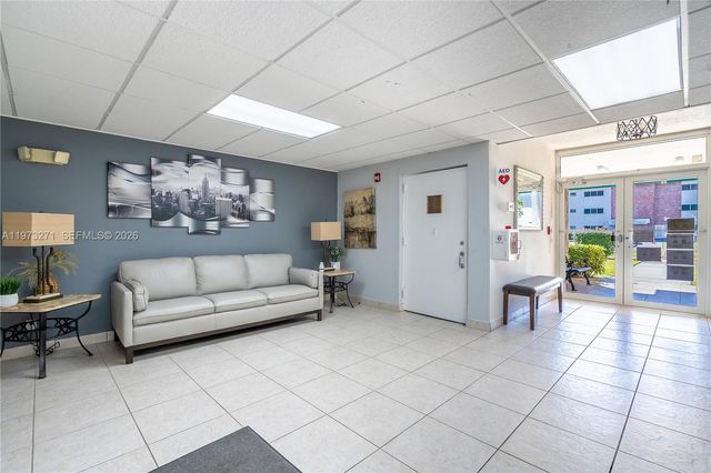 1445 Atlantic Shores Blvd 210, Hallandale Beach, FL 33009