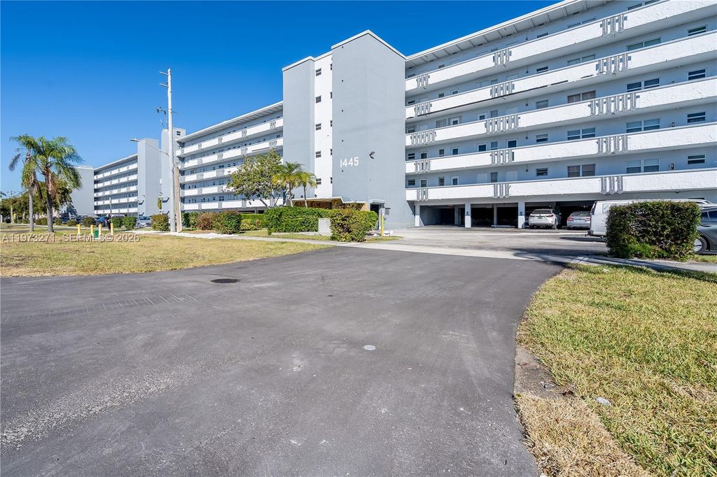 1445 Atlantic Shores Blvd 210, Hallandale Beach, FL 33009