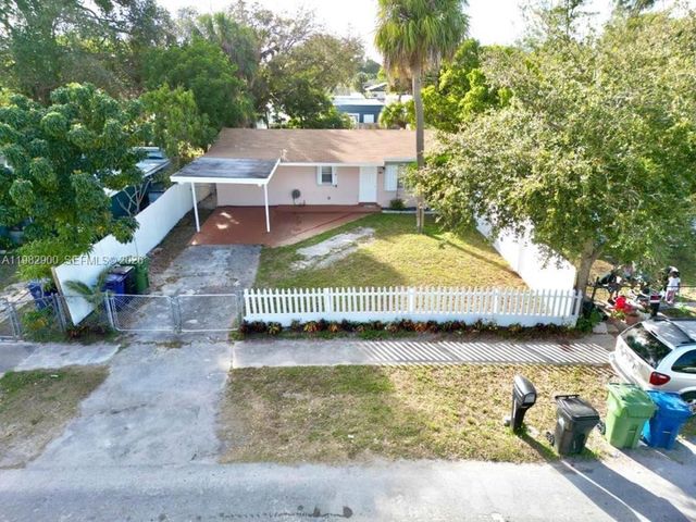 525 NW 15th Ter, Fort Lauderdale, FL 33311