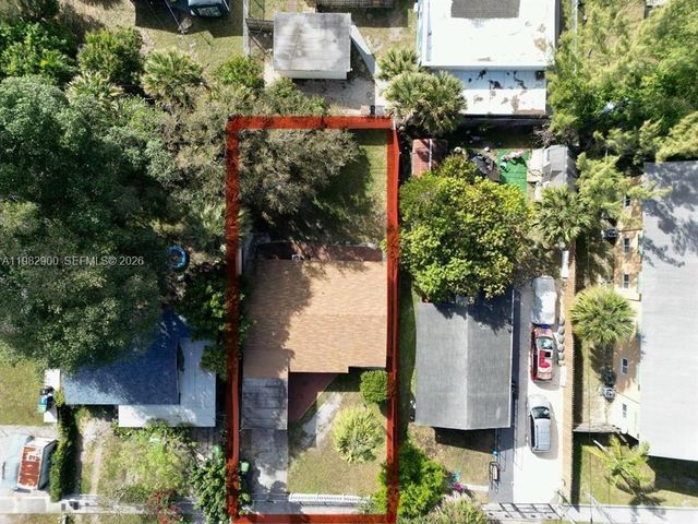 525 NW 15th Ter, Fort Lauderdale, FL 33311