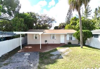525 NW 15th Ter, Fort Lauderdale, FL 33311
