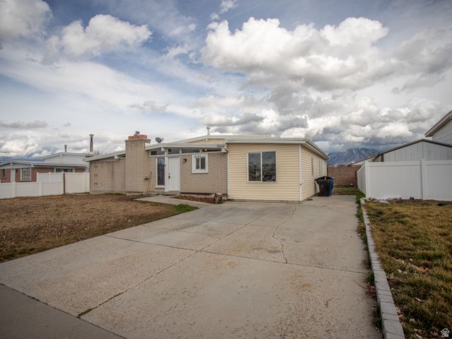5101 S LAMBETH ST, Taylorsville, UT 84129