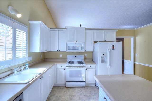 1705 Prospect Creek Drive, Lawrenceville, GA 30043