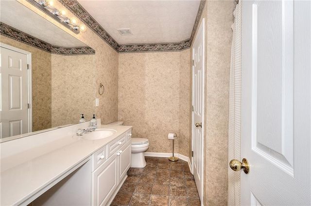 1705 Prospect Creek Drive, Lawrenceville, GA 30043
