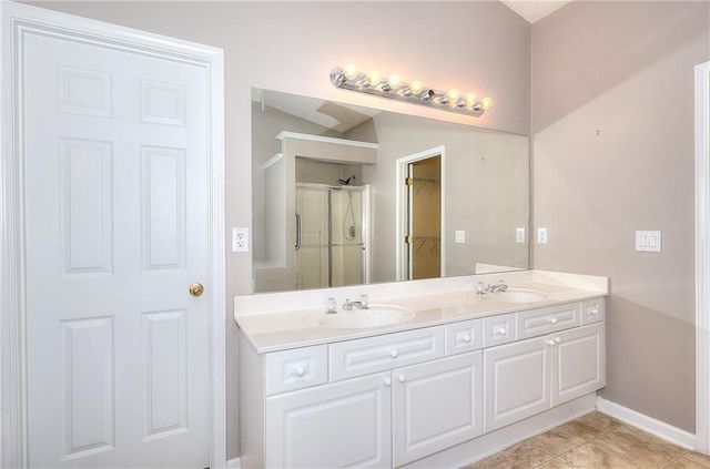1705 Prospect Creek Drive, Lawrenceville, GA 30043