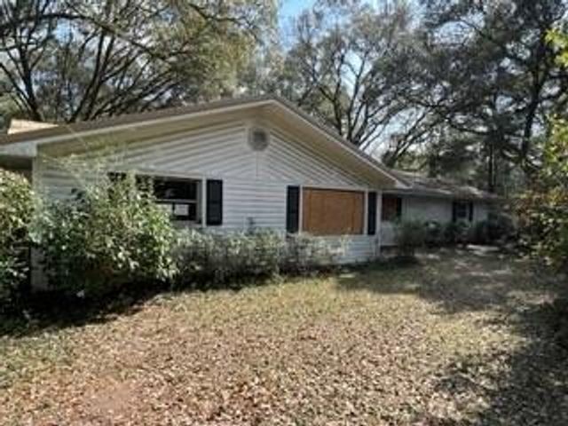 7215 Broadview Drive E, Theodore, AL 36582