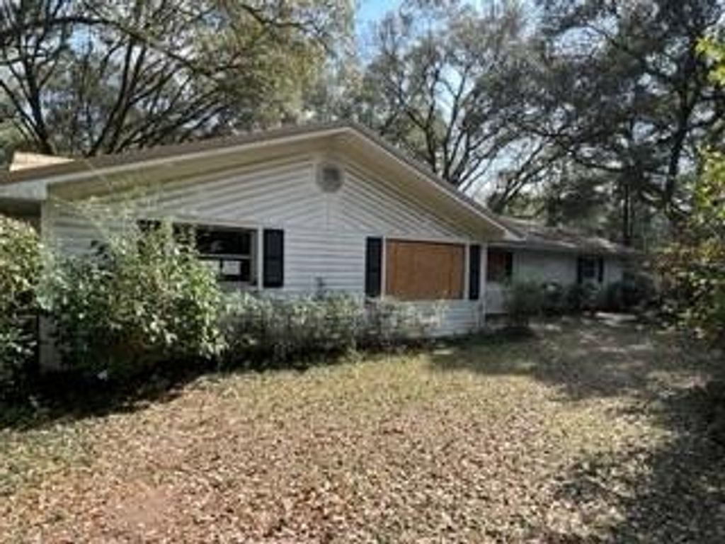 7215 Broadview Drive E, Theodore, AL 36582 — photo 2