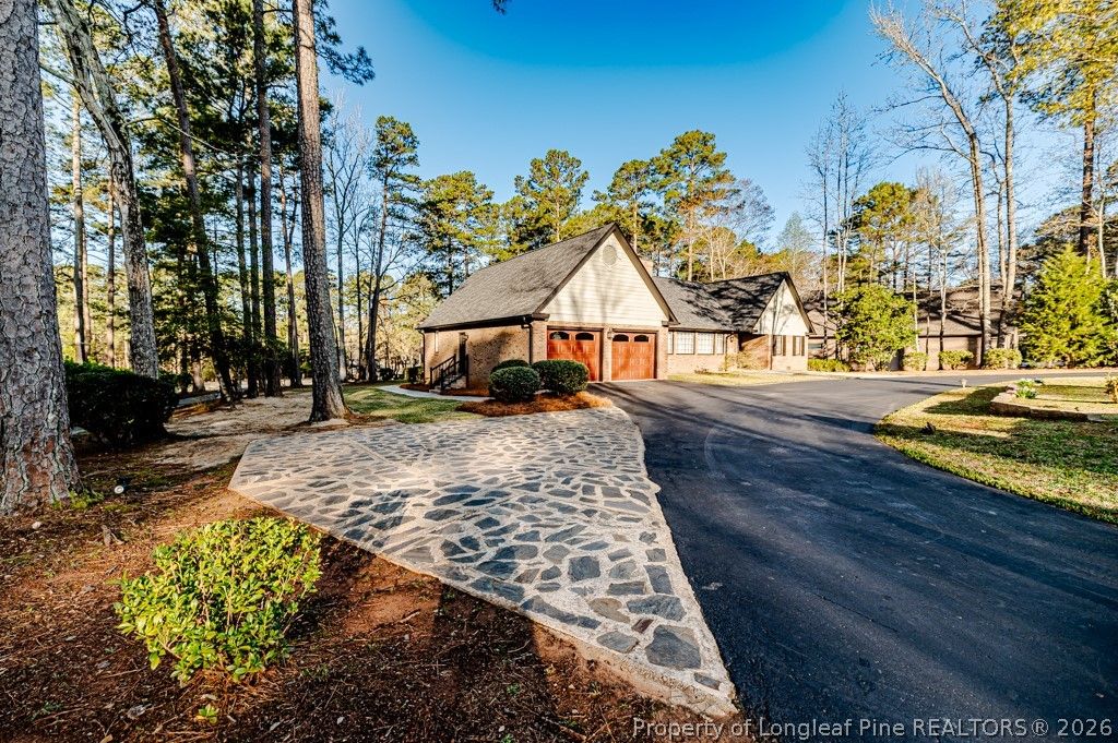 1905 Wedgewood Drive, Sanford, NC 27332 — exterior