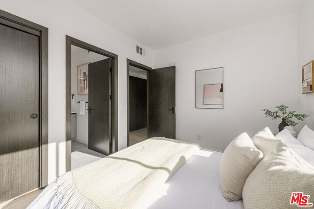 5857 David Avenue, Los Angeles, CA 90034