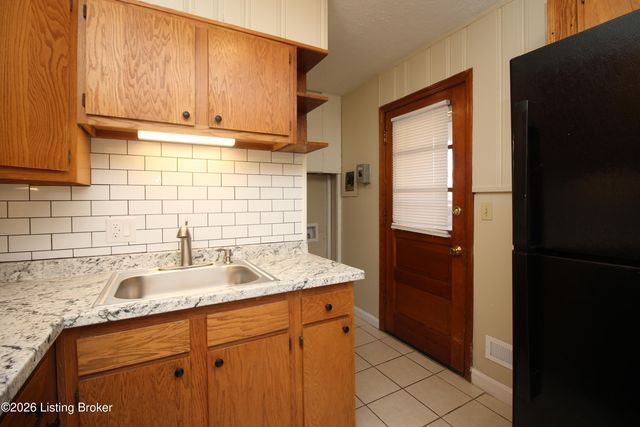 2511 Neblett Ave, Louisville, KY 40216