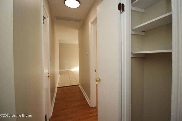 2511 Neblett Ave, Louisville, KY 40216