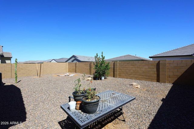 41012 W SUNLAND Drive, Maricopa, AZ 85138