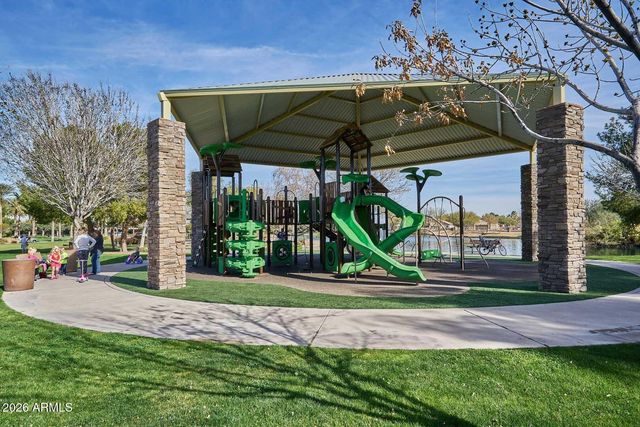41012 W SUNLAND Drive, Maricopa, AZ 85138