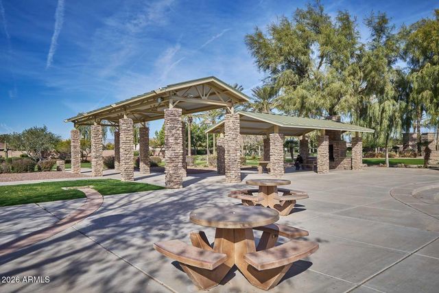 41012 W SUNLAND Drive, Maricopa, AZ 85138