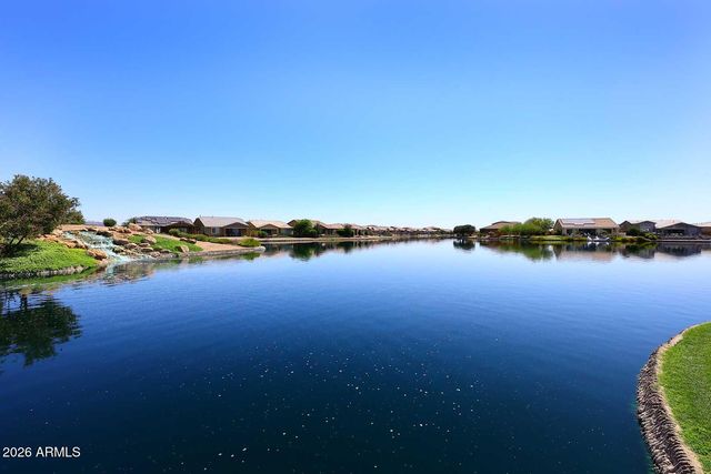 41012 W SUNLAND Drive, Maricopa, AZ 85138