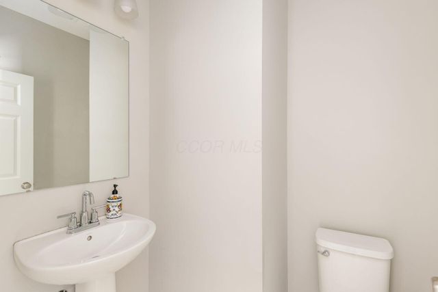 3749 Mantle Drive, Powell, OH 43065