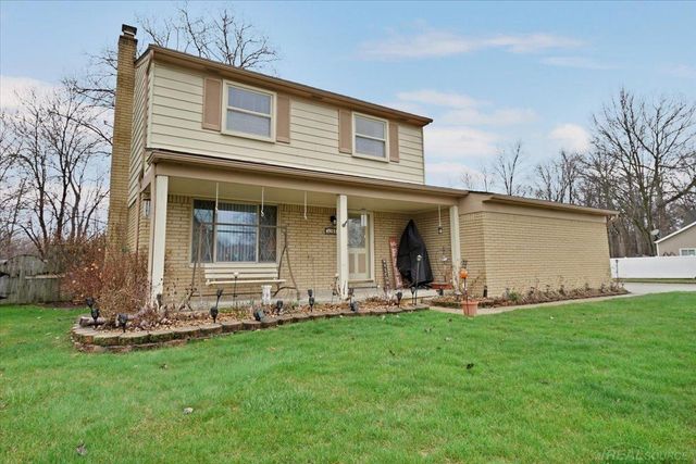 49033 Michelle Ann Drive, Chesterfield Twp, MI 48051