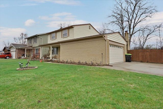 49033 Michelle Ann Drive, Chesterfield Twp, MI 48051