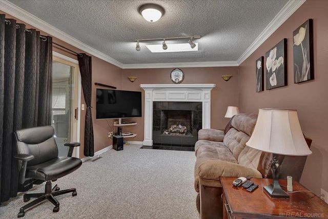 49033 Michelle Ann Drive, Chesterfield Twp, MI 48051