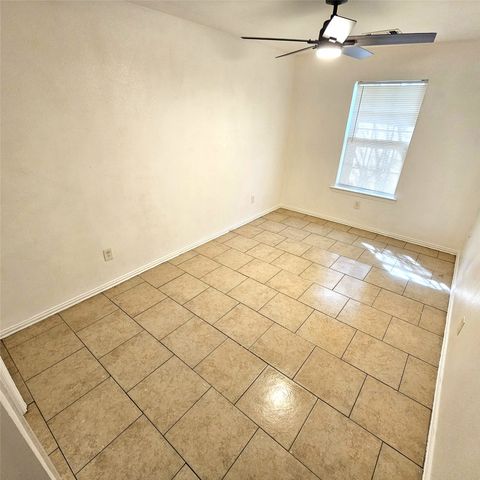 1810 Wiseman Avenue, Fort Worth, TX 76105