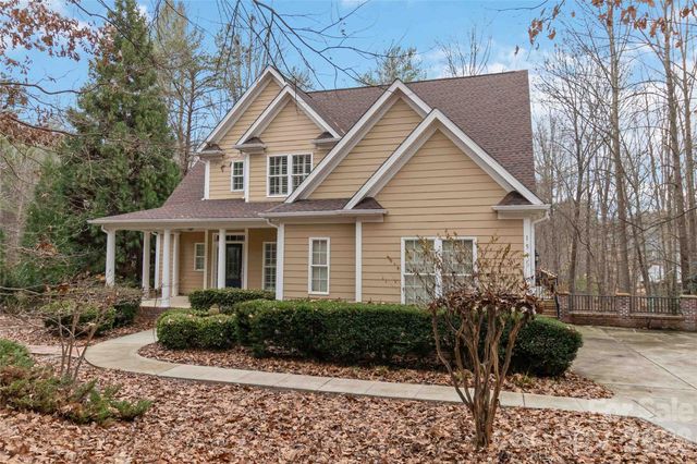 151 Maple View Drive, Troutman, NC 28166