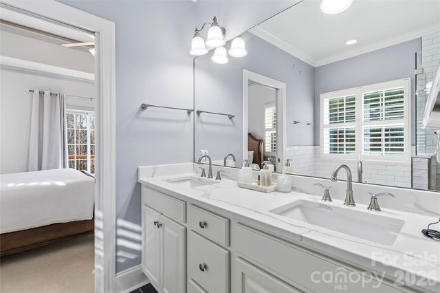 151 Maple View Drive, Troutman, NC 28166