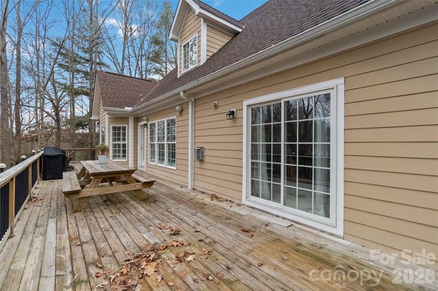 151 Maple View Drive, Troutman, NC 28166