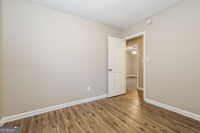 4252 Catalpa Court, Ellenwood, GA 30294