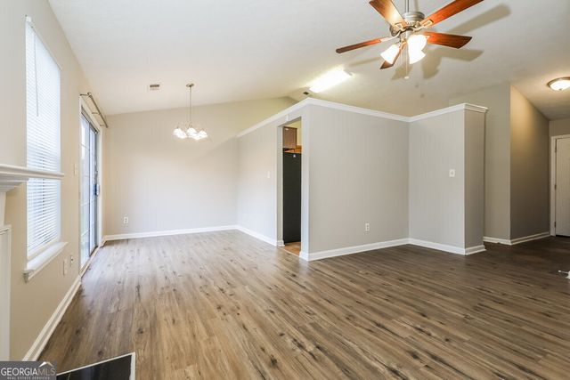 4252 Catalpa Court, Ellenwood, GA 30294