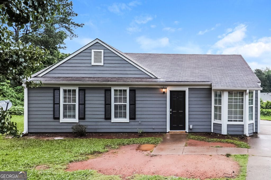 4252 Catalpa Court, Ellenwood, GA 30294