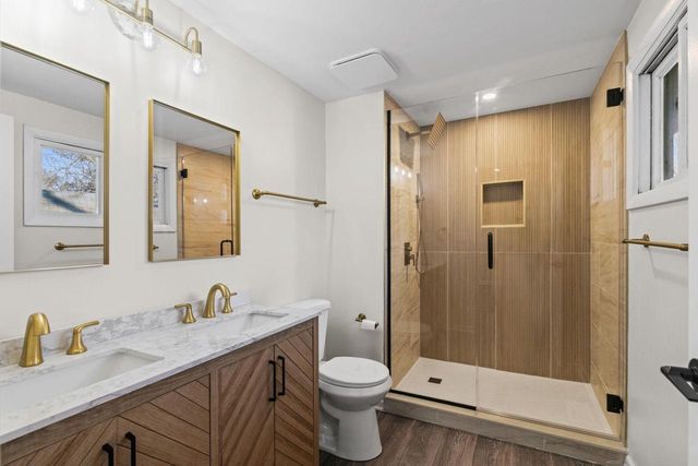 560 Free Church DRIVE, Williams Bay, WI 53191