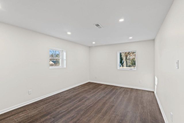 560 Free Church DRIVE, Williams Bay, WI 53191