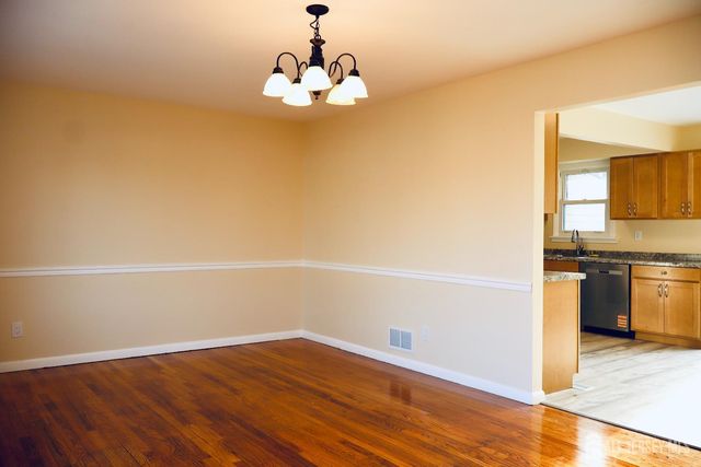 13 Carpathia Street, Piscataway, NJ 08854