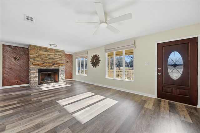 6881 Fm 2000, Caldwell, TX 77836