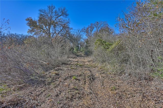 6881 Fm 2000, Caldwell, TX 77836