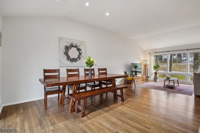 11 Hillcrest Dr, Randolph Twp., NJ 07869