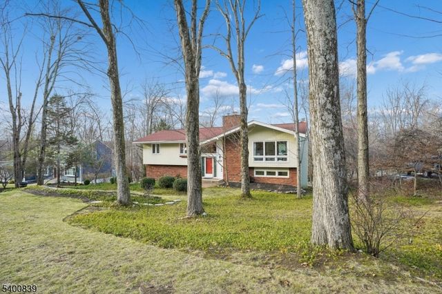 11 Hillcrest Dr, Randolph Twp., NJ 07869