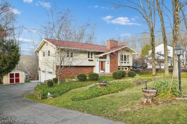 11 Hillcrest Dr, Randolph Twp., NJ 07869