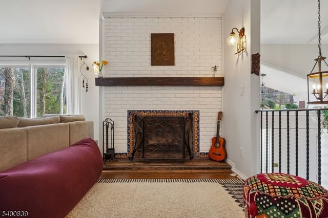 11 Hillcrest Dr, Randolph Twp., NJ 07869